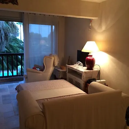 Les-hauts-du-val Studio Apartamento