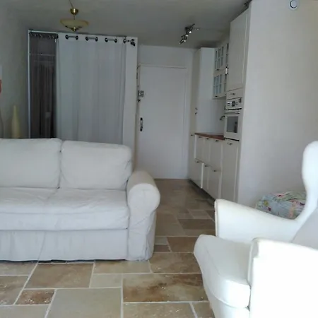 Les-hauts-du-val Studio *